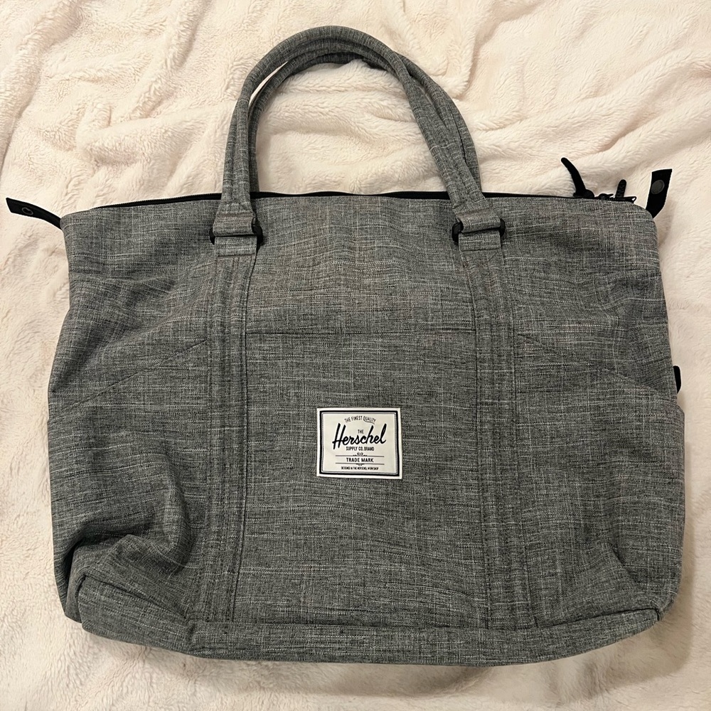 Introducing Herschel travel bag 
New and guarantee authentic 
Priced to sell